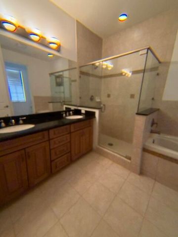 8288 NW 9th Avenue, Boca Raton, FL 33487
