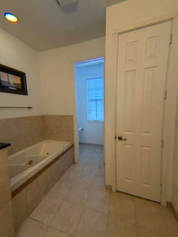 8288 NW 9th Avenue, Boca Raton, FL 33487