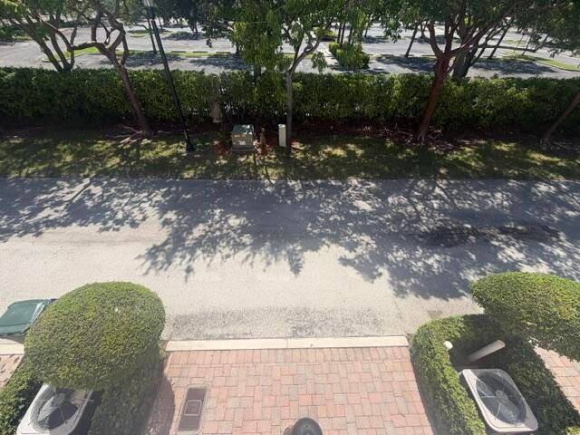 8288 NW 9th Avenue, Boca Raton, FL 33487