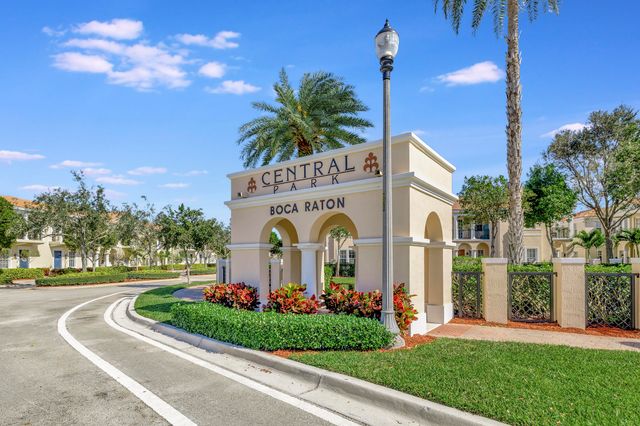 8288 NW 9th Avenue, Boca Raton, FL 33487
