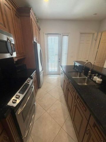 8288 NW 9th Avenue, Boca Raton, FL 33487