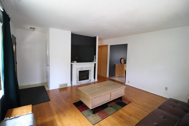 3726 W Birchwood AVENUE, Milwaukee, WI 53221