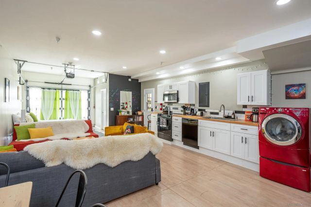 4741 Point Loma, San Diego, CA 92106