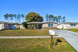 5831 1ST AVENUE, New Port Richey, FL 34652