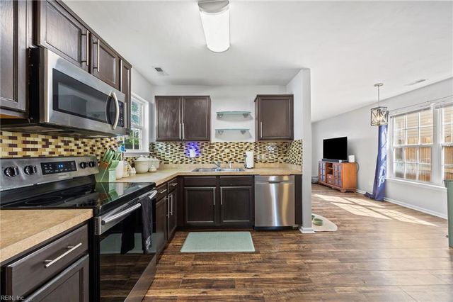 4134 Everett ST, Chesapeake, VA 23324