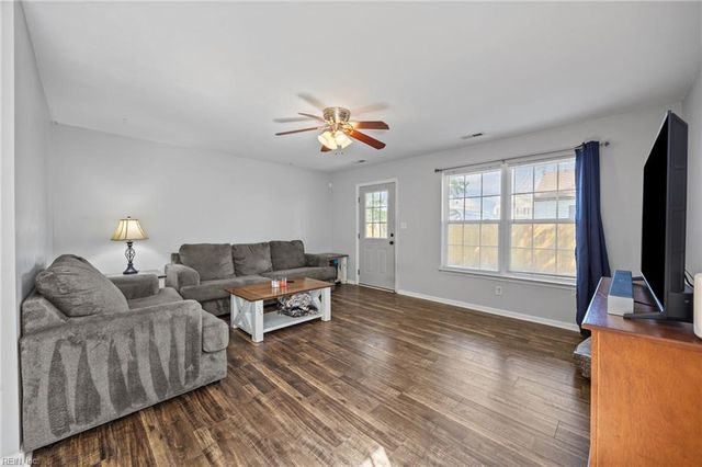 4134 Everett ST, Chesapeake, VA 23324