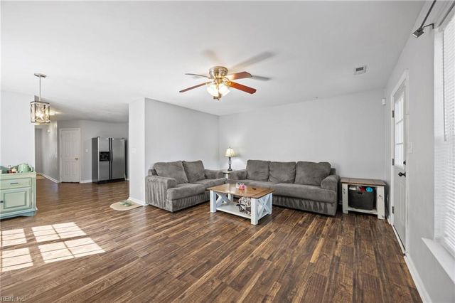 4134 Everett ST, Chesapeake, VA 23324