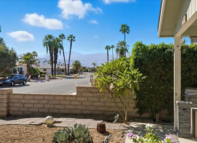 73974 Zircon Circle W, Palm Desert, CA 92260