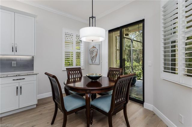 6495 Waverly Green WAY, Naples, FL 34110