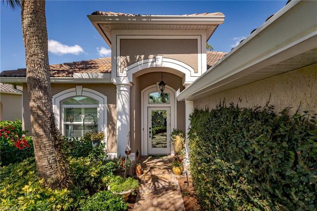 6495 Waverly Green WAY, Naples, FL 34110