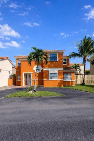 1045 NW 126th Pl, Miami, FL 33182