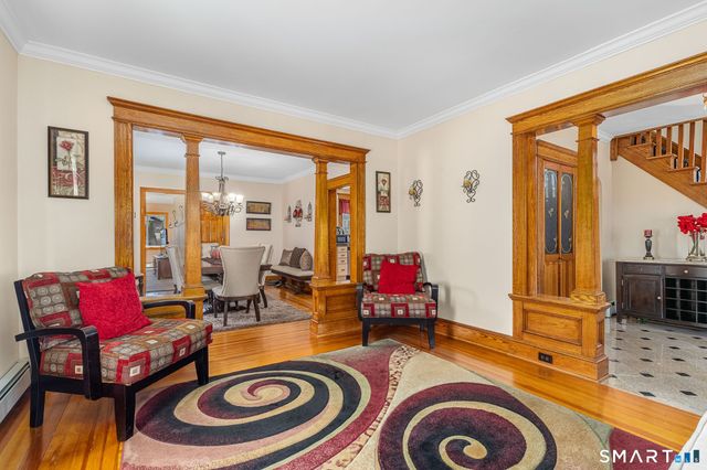 137 Fairlawn Avenue, Waterbury, CT 06705