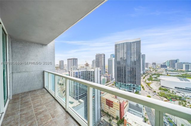 244 Biscayne Blvd 3704, Miami, FL 33132