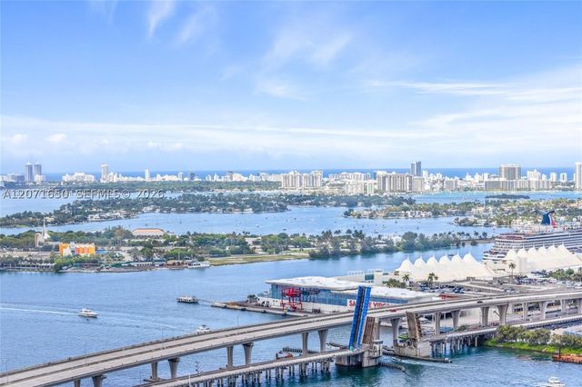 244 Biscayne Blvd 3704, Miami, FL 33132