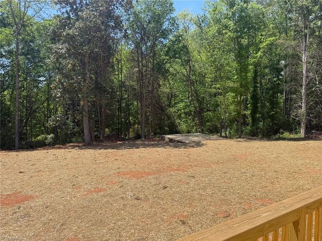 315 N Oakland Avenue, Eden, NC 27288