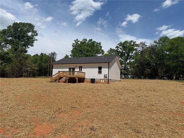 315 N Oakland Avenue, Eden, NC 27288