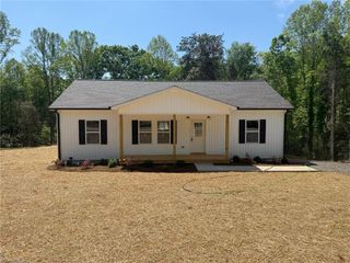 315 N Oakland Avenue, Eden, NC 27288