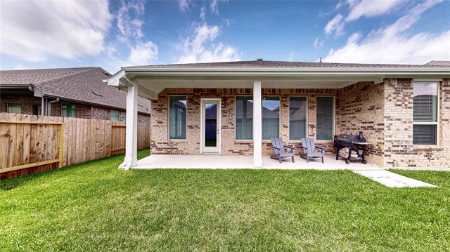 711 Hooks Trail Lane, League City, TX 77573