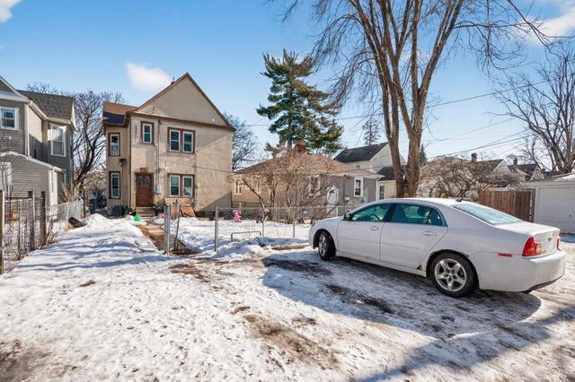 3208 19th Avenue S, Minneapolis, MN 55407