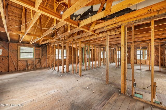 100 Williams Love Grove Ch Road, Hampstead, NC 28443