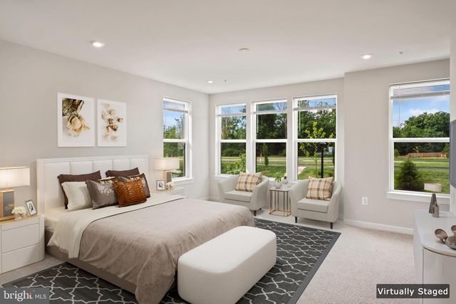 20364 NEWFOUNDLAND SQ, Ashburn, VA 20147