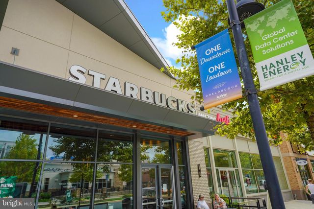 20364 NEWFOUNDLAND SQ, Ashburn, VA 20147