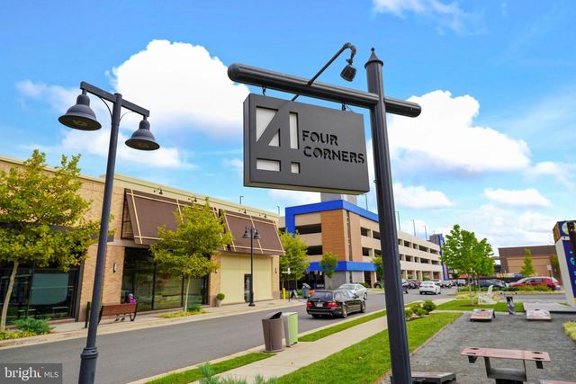 20364 NEWFOUNDLAND SQ, Ashburn, VA 20147