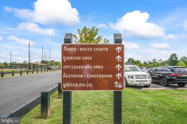 20364 NEWFOUNDLAND SQ, Ashburn, VA 20147