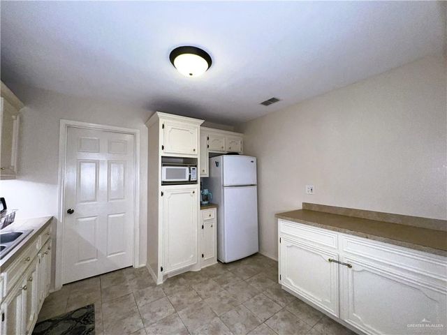 7113 S Alamo Street, Pharr, TX 78577