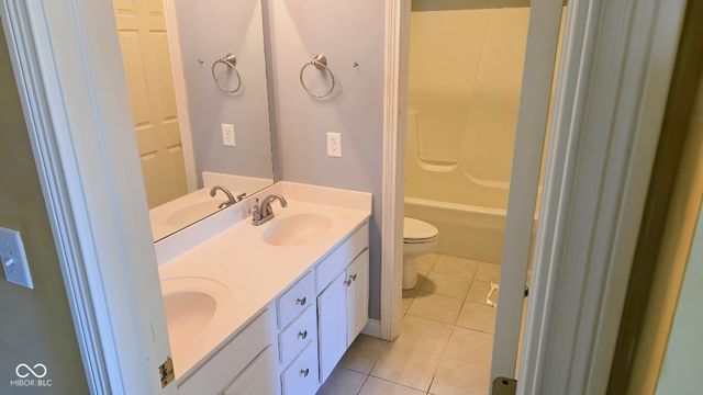 9939 Leeward Boulevard, Indianapolis, IN 46256