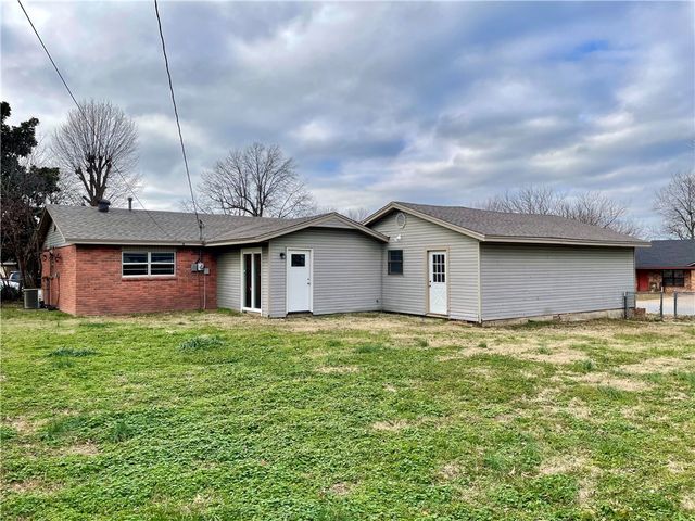 2101 Jean Street, Springdale, AR 72762