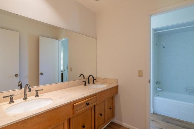 10 Ring Lane, Carmel Valley, CA 93924