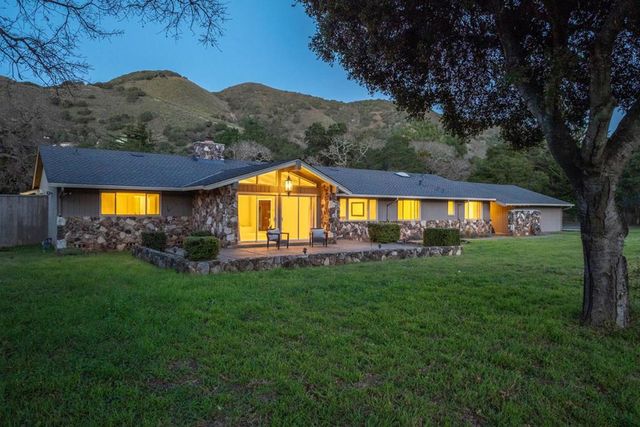 10 Ring Lane, Carmel Valley, CA 93924
