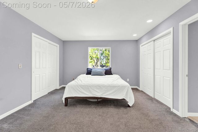 23785 Davey Avenue, Hazel Park, MI 48030