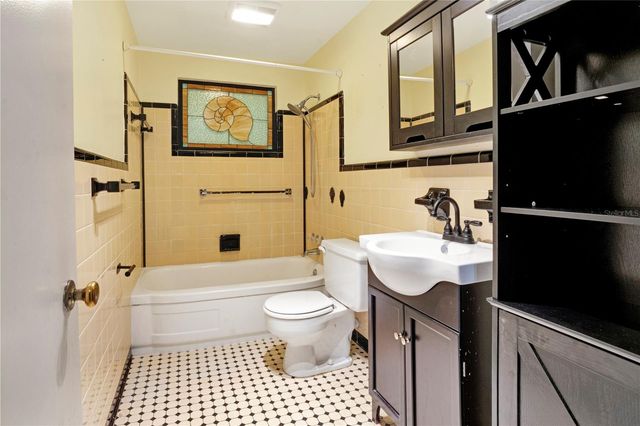 3510 4TH AVENUE W, Bradenton, FL 34205