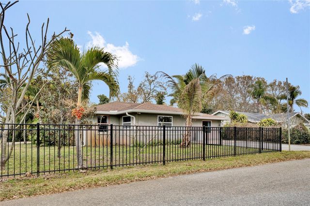 3510 4TH AVENUE W, Bradenton, FL 34205