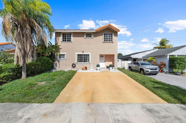 11951 SW 208th Terrace, Miami, FL 33177