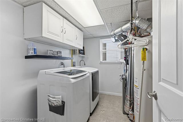 1991 W Williams Circle, Westland, MI 48186