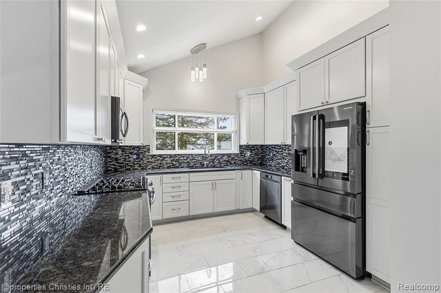 1991 W Williams Circle, Westland, MI 48186