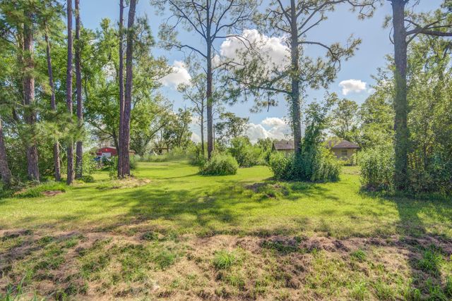 3701 Avenue J, Santa Fe, TX 77510