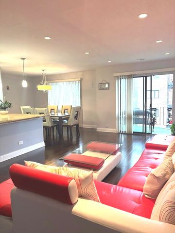 9332 Landings Lane 504, Des Plaines, IL 60016