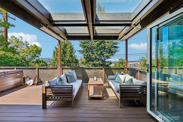 239 NW 48th Street, Seattle, WA 98107