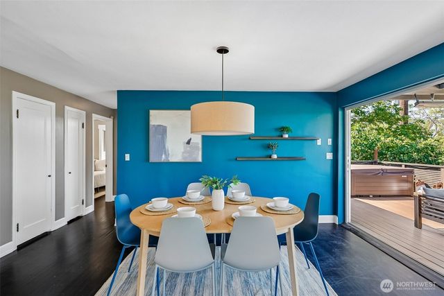 239 NW 48th Street, Seattle, WA 98107