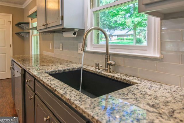 240 Plumfield Drive, Pine Mountain, GA 31822