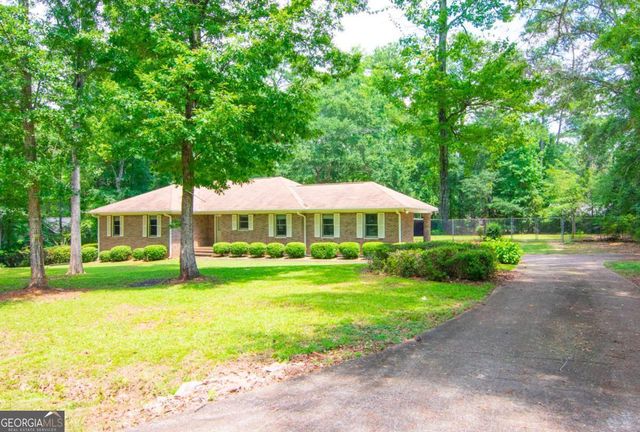 240 Plumfield Drive, Pine Mountain, GA 31822