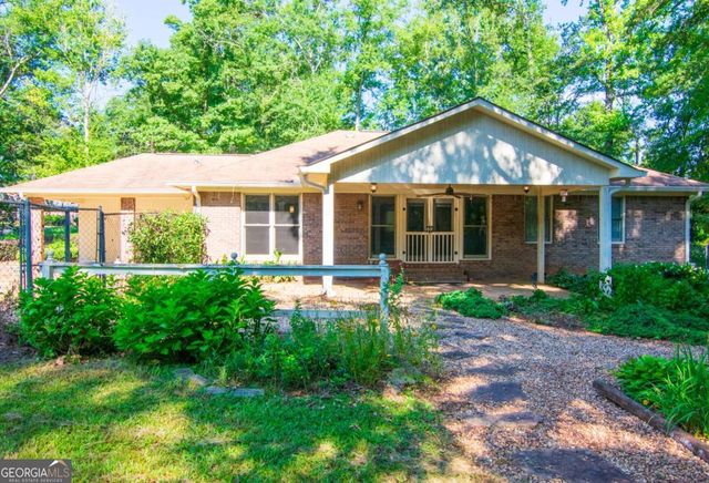 240 Plumfield Drive, Pine Mountain, GA 31822