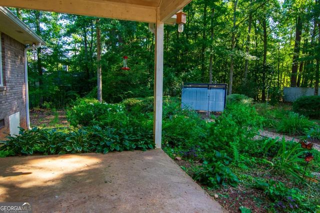 240 Plumfield Drive, Pine Mountain, GA 31822