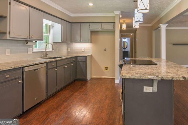 240 Plumfield Drive, Pine Mountain, GA 31822