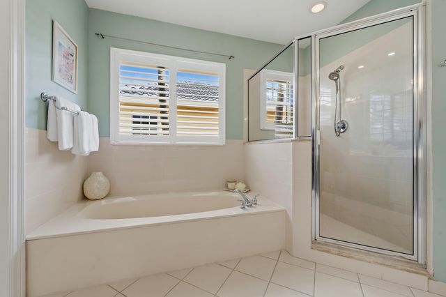 834 Madison Court, Palm Beach Gardens, FL 33410