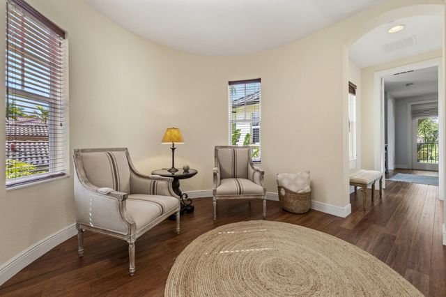 834 Madison Court, Palm Beach Gardens, FL 33410